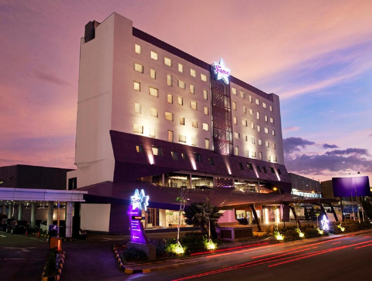 Fame Hotel Gading Serpong Tangerang Zewnętrze zdjęcie